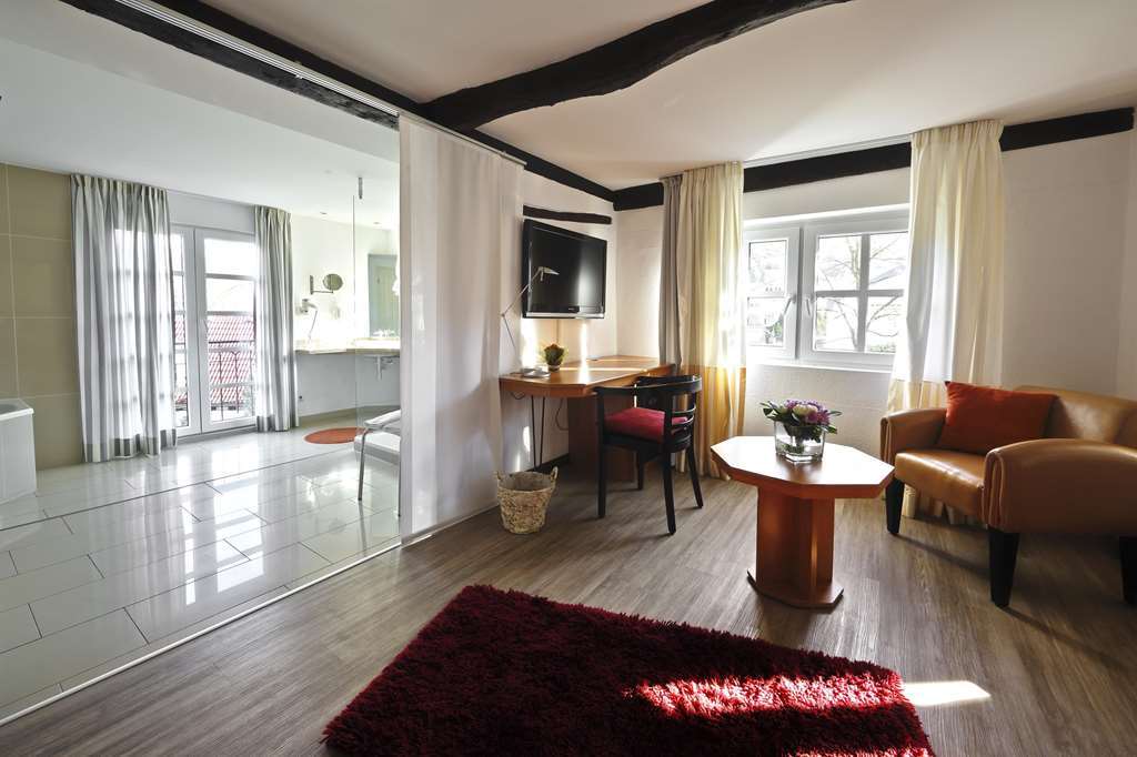 Romantik Hotel Neuhaus Iserlohn Bagian luar foto