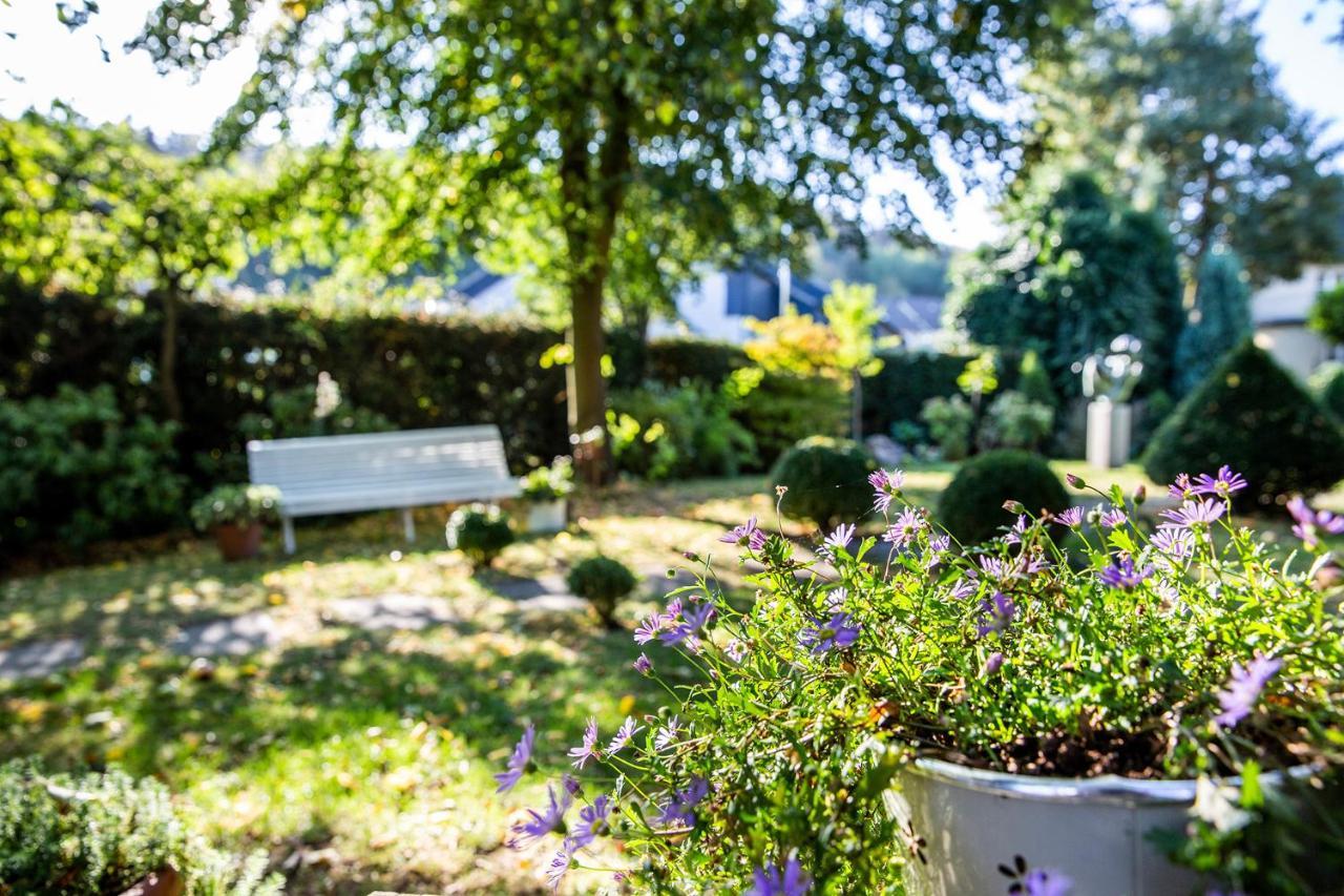 Romantik Hotel Neuhaus Iserlohn Bagian luar foto